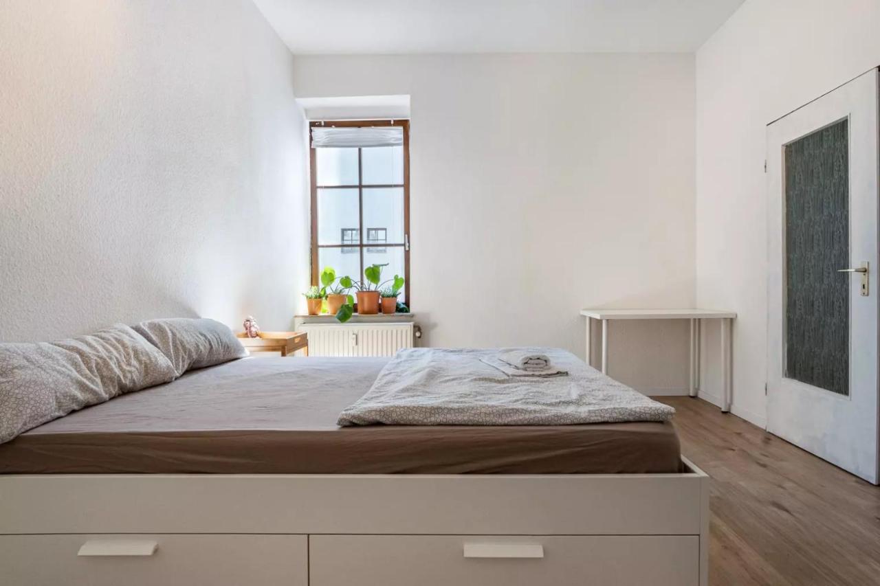 Next Home - Free Parking & Wifi - Badewanne Duisburg Exterior photo