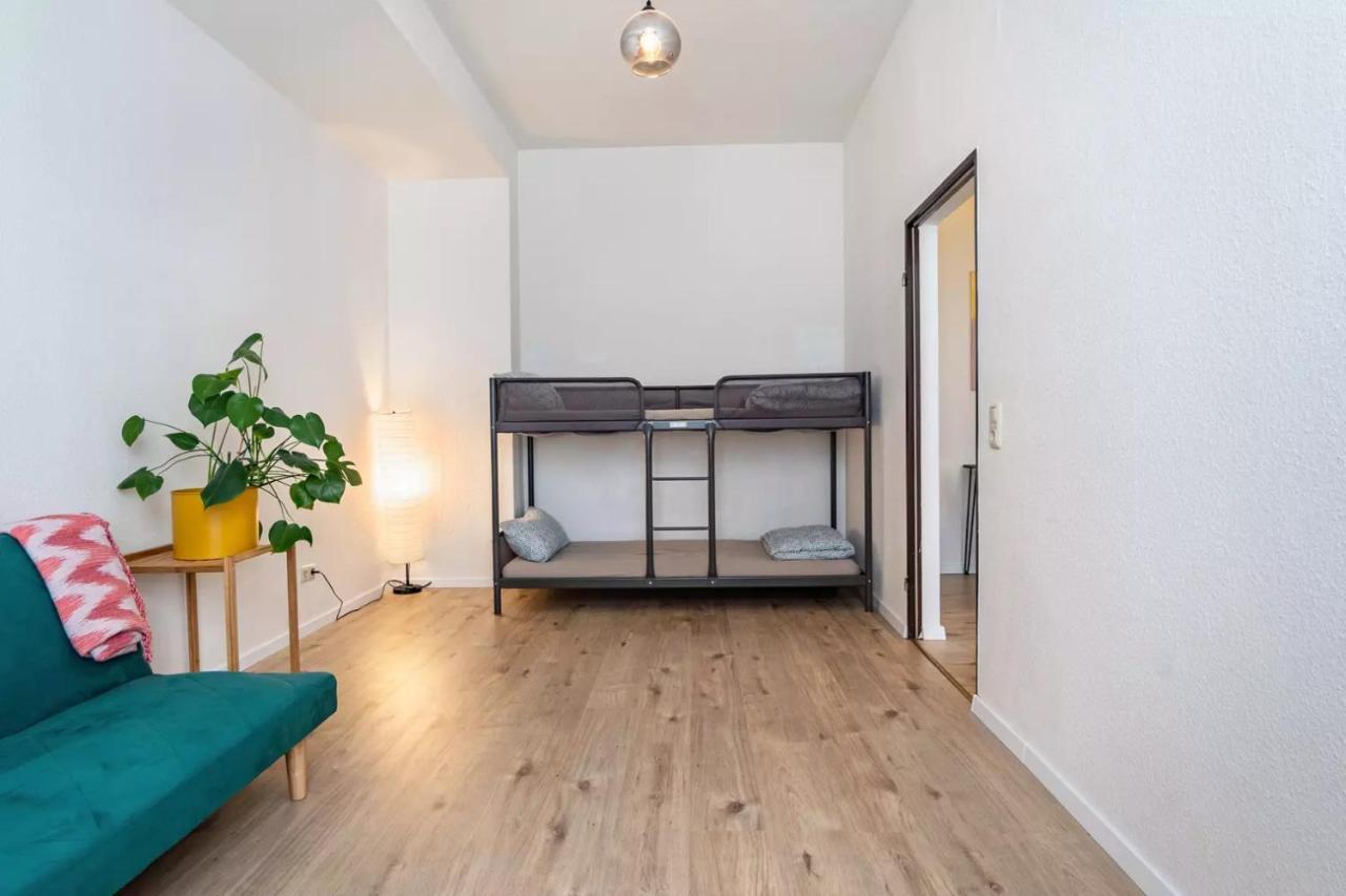 Next Home - Free Parking & Wifi - Badewanne Duisburg Exterior photo