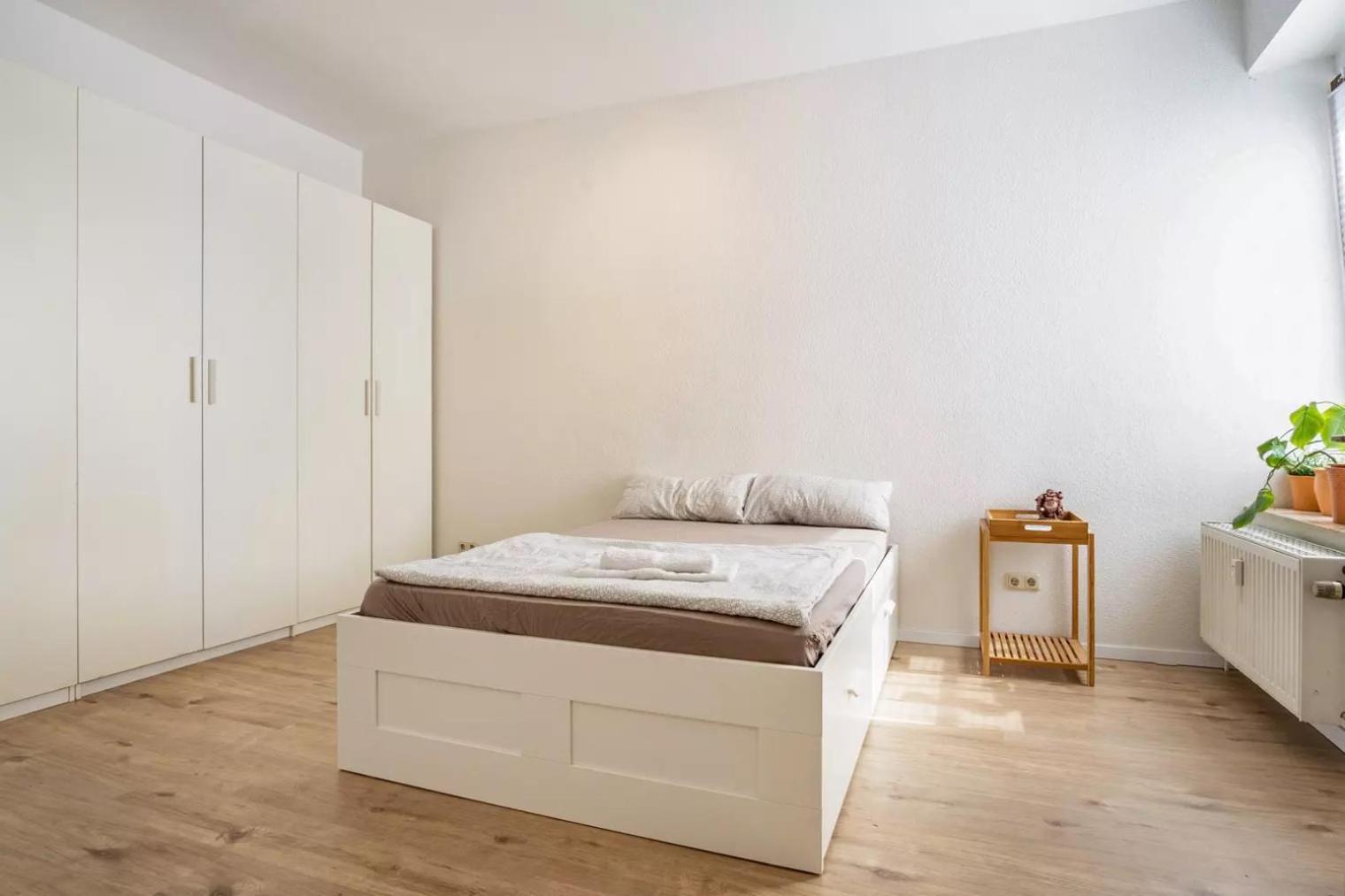 Next Home - Free Parking & Wifi - Badewanne Duisburg Exterior photo
