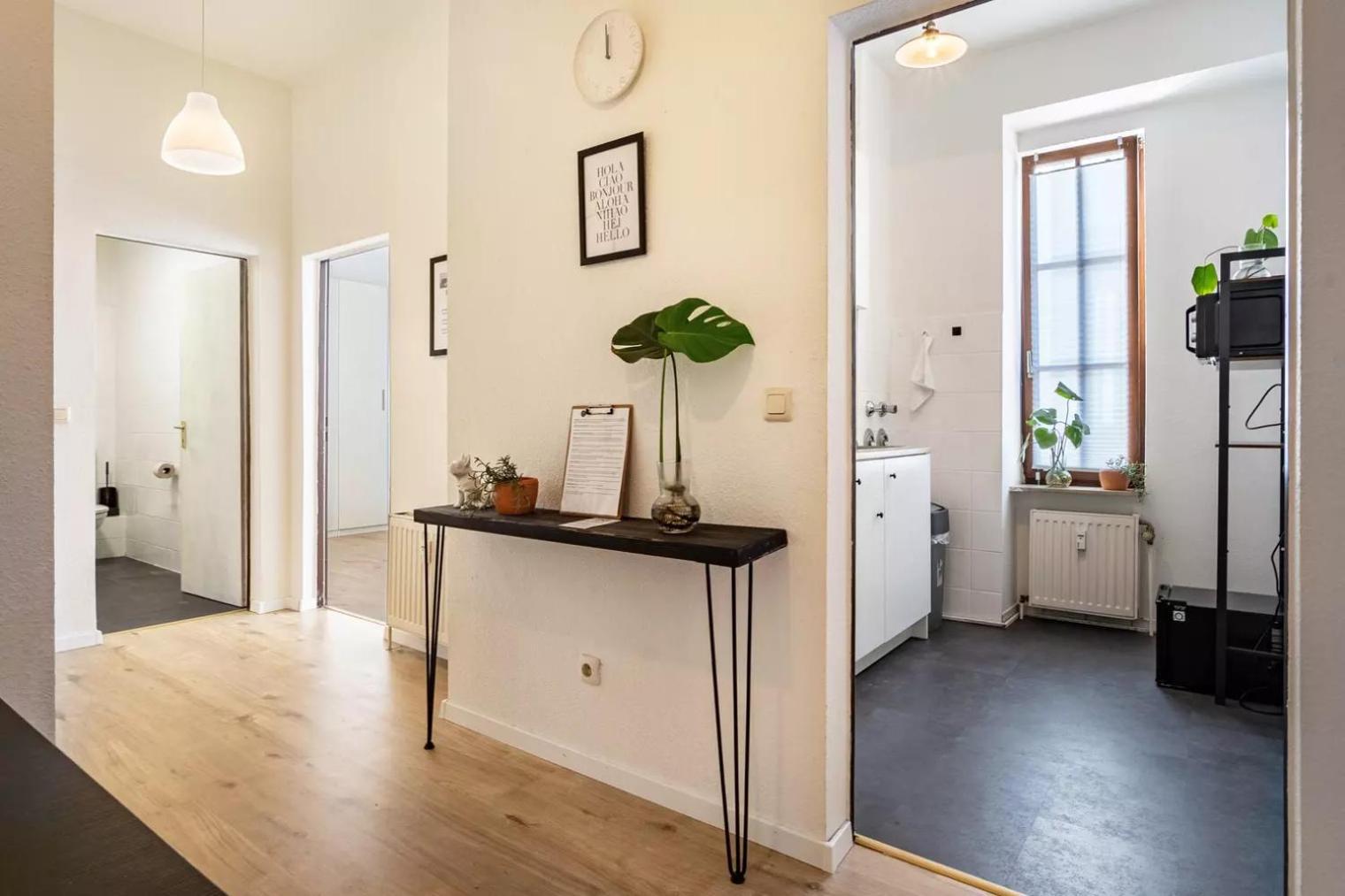 Next Home - Free Parking & Wifi - Badewanne Duisburg Exterior photo